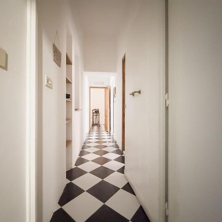 ローマDomus Sant'Elena 2アパートメント エクステリア 写真